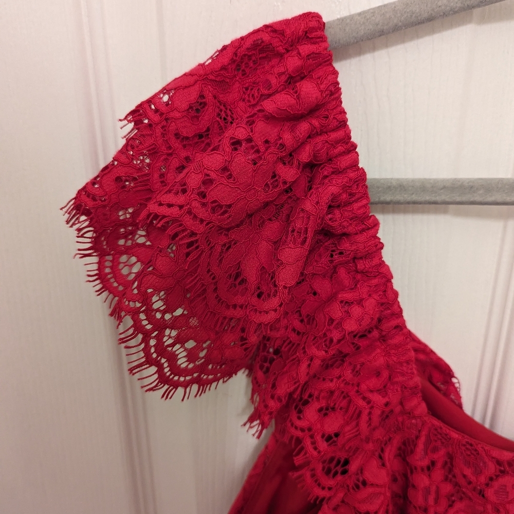 LACE SIDE CUTOUT RUFFLE DRESS - Picture 2 of 6